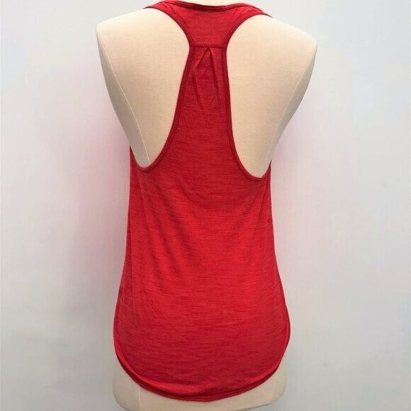 Lululemon Run Swiftly Tank - Size 4 - Picture 6 of 7